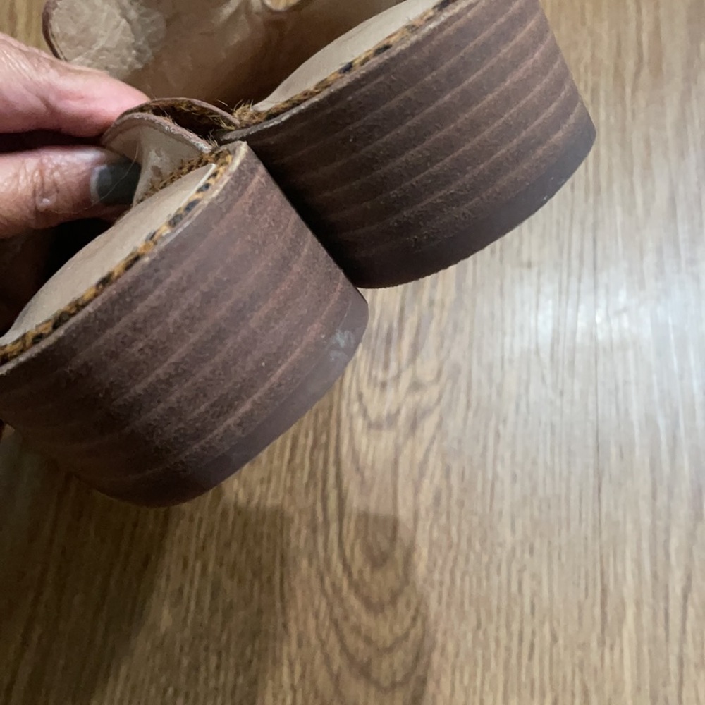 Madewell Willa Mule (in Spotted Calf Hair) - Picture 5 of 6